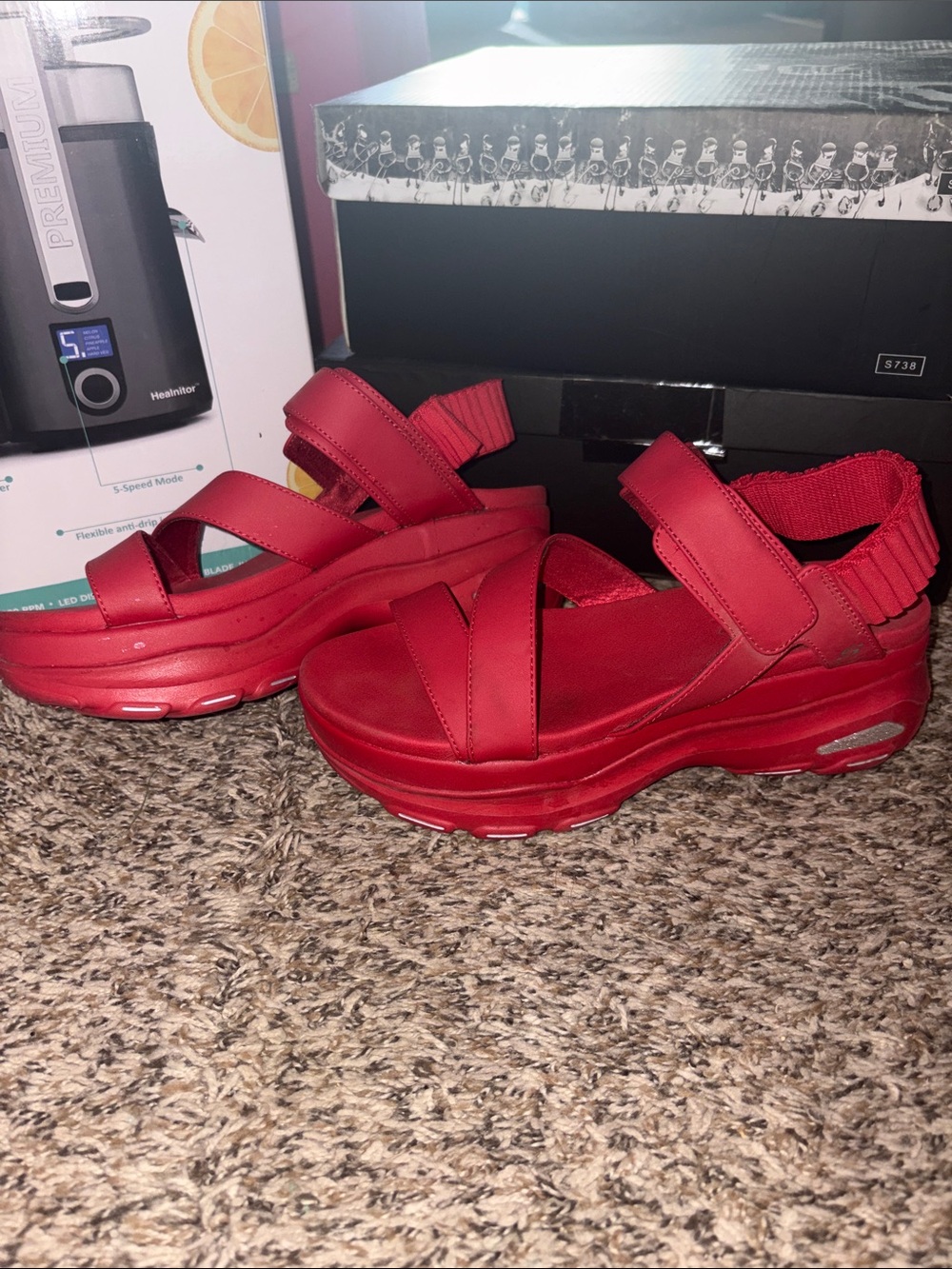 Vintage Y2K Sketcher Women's Red Platform Rubber Sport Sandals. Size 8